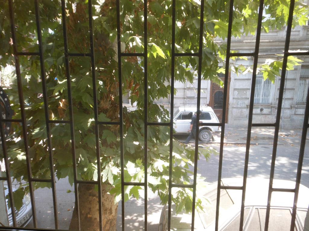 Guesthouse Rest Tbilisi Exterior photo