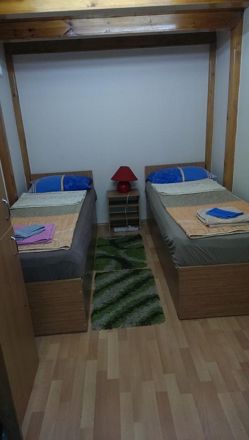 Guesthouse Rest Tbilisi Exterior photo